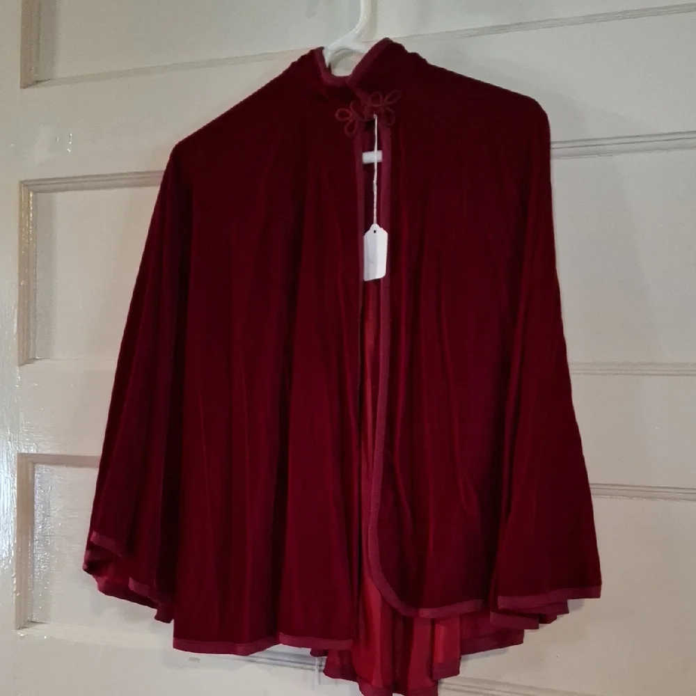 I. Magnin Dark Red Women's Custom Cape (Can416) Vintage